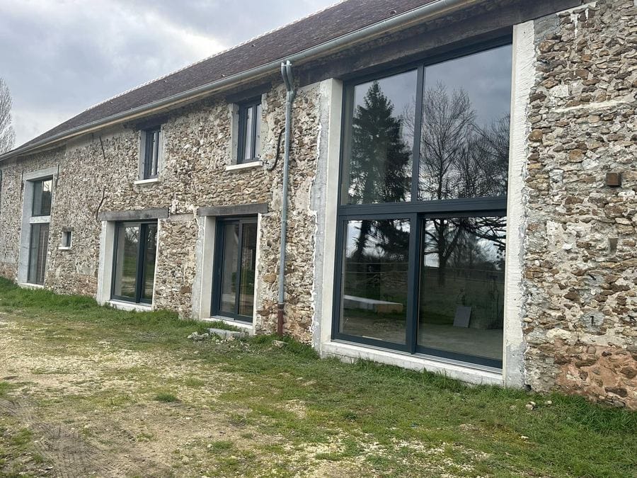 Baies vitrées et coulissants : réalisation Menuiseries Bichot